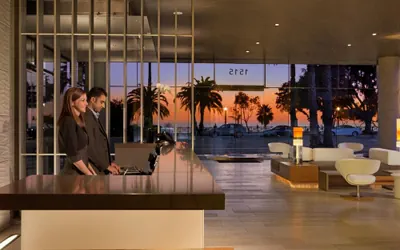 Photo 3 - Shore Hotel