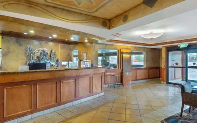 Photo 3 - Best Western Plus Ellensburg Hotel