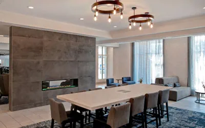 Photo 3 - Hilton Garden Inn Kansas City