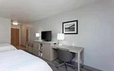 Photo 3 - Hampton Inn & Suites Hermosa Beach