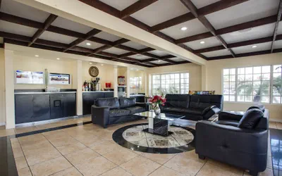 Photo 5 - Best Inn & Suites