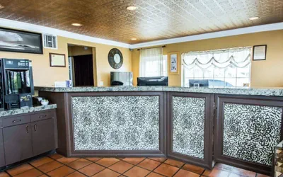 Photo 3 - Econo Lodge Cocoa Beach - near the Port