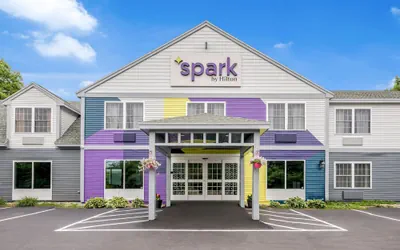 Photo 2 - Spark by Hilton Freeport