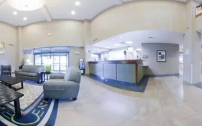 Photo 3 - Holiday Inn & Suites Goodyear - West Phoenix Area by IHG