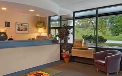 Photo 3 - Super 8 by Wyndham White River Junction