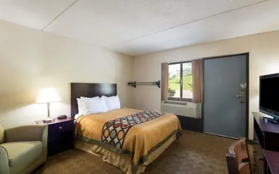 Photo 4 - Super 8 by Wyndham White River Junction