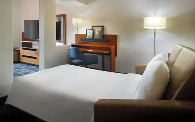Photo 4 - Fairfield Inn & Suites Charleston North/University Area
