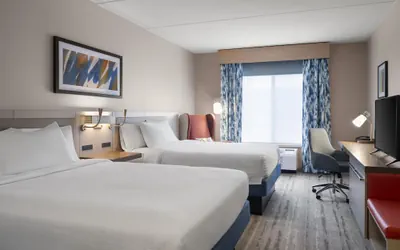 Photo 5 - Hilton Garden Inn Albuquerque Airport