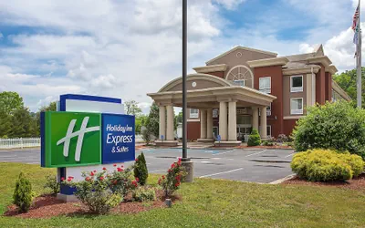 Photo 2 - Holiday Inn Express Hotel & Suites Murphy by IHG
