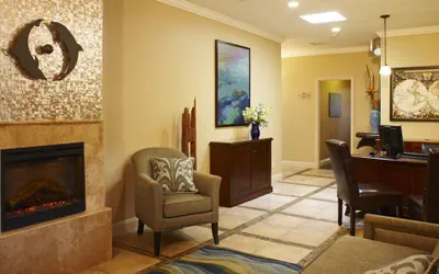 Photo 4 - Blue Dolphin Inn