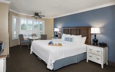 Photo 2 - Sand Pebbles Inn