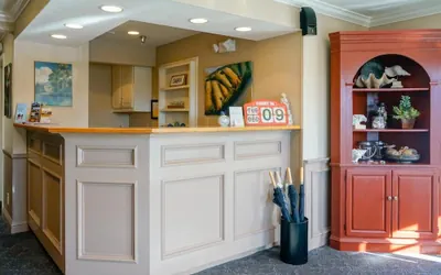 Photo 4 - Sand Pebbles Inn