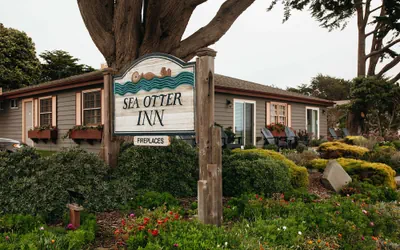 Photo 2 - Sea Otter Inn