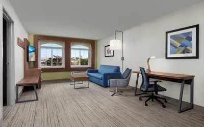 Photo 5 - Holiday Inn Express Hotel & Suites Marina - State Beach Area by IHG