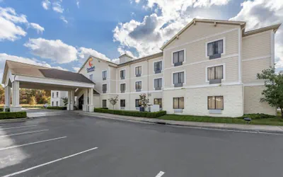 Holiday Inn Express and Suites Morehead by IHG