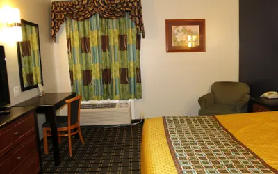 Photo 3 - Homegate Inn and Suites