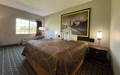 Photo 5 - Super 8 by Wyndham Mt. Carmel IL