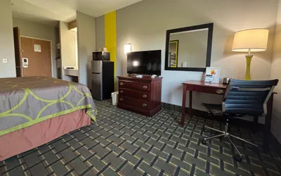 Photo 4 - Super 8 by Wyndham Mt. Carmel IL