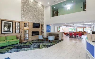 Photo 5 - Holiday Inn Express & Suites Prospect Heights by IHG