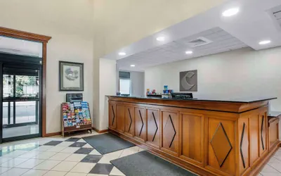 Photo 3 - Comfort Inn & Suites Voorhees/Mt. Laurel