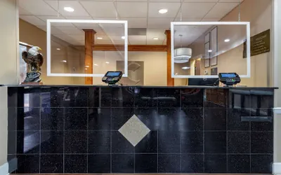 Photo 4 - Comfort Inn & Suites Statesboro - University Area