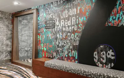 Photo 4 - Hampton Inn & Suites Austin Downtown