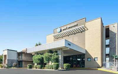 Photo 2 - Best Western The Oasis at Joplin