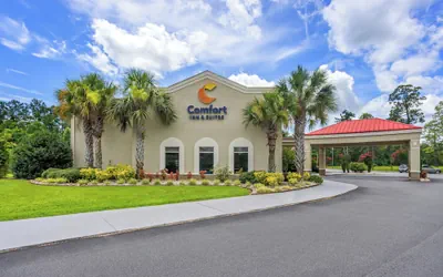 Photo 2 - Comfort Inn & Suites Walterboro I-95