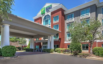 Holiday Inn Express I-26 & Us 29 At Westgate Mall by IHG