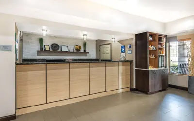 Photo 4 - Best Western Plus Lake City