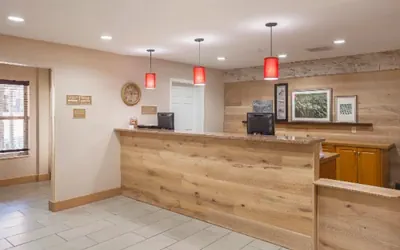Photo 3 - SureStay by Best Western Lewisville Dallas