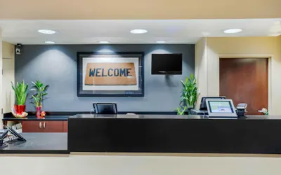 Photo 4 - Extended Stay America Suites New York City LaGuardia Airport