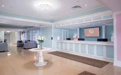 Photo 3 - Bella Vista Hotel & Suites