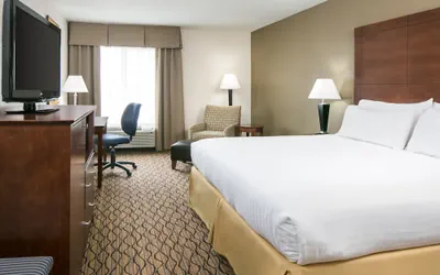 Photo 5 - Holiday Inn Express Hotel & Suites Clinton by IHG