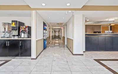 Photo 5 - Rodeway Inn & Suites Nampa