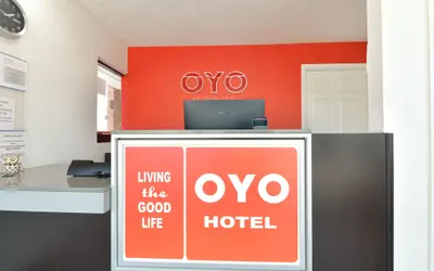 Photo 4 - OYO Hotel Valdosta GA I-75