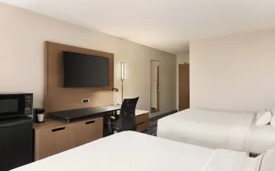 Photo 5 - Fairfield Inn and Suites by Marriott Wheeling St Clairsville