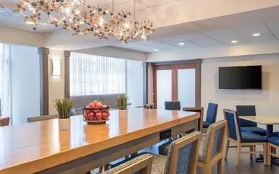 Photo 4 - Hampton Inn Akron-South