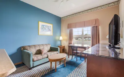 Photo 3 - Americas Best Value Inn & Suites Three Rivers