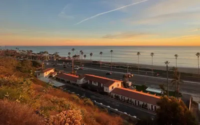 Photo 2 - Capistrano Coast House