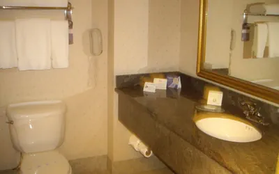 Photo 4 - Holiday Inn Express Hotel & Suites El Centro by IHG
