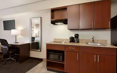 Photo 4 - Travelodge by Wyndham Hermiston