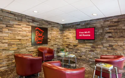 Photo 5 - Red Roof Inn Hendersonville