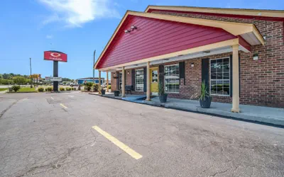 Photo 2 - Econo Lodge Santee