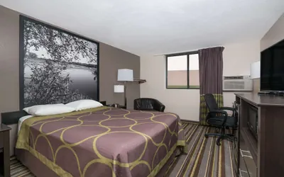 Photo 4 - Super 8 by Wyndham Willmar