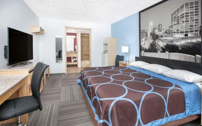 Photo 3 - Super 8 by Wyndham City of Moore