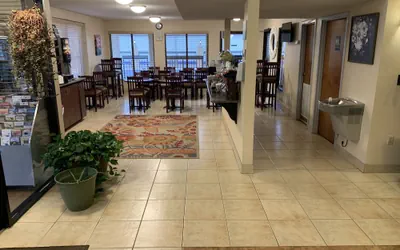 Photo 3 - Carolina Inn & Suites of Lake Norman