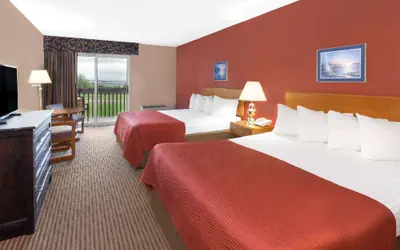 Photo 4 - Super 8 by Wyndham St. Ignace