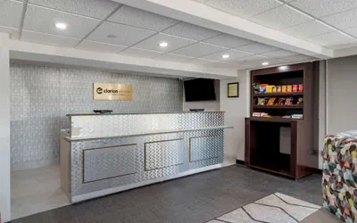 Photo 5 - Clarion Pointe McDonough