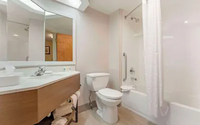 Photo 5 - Comfort Inn & Suites LaVale - Cumberland